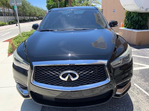 Black 2019 INFINITI QX60 Pure