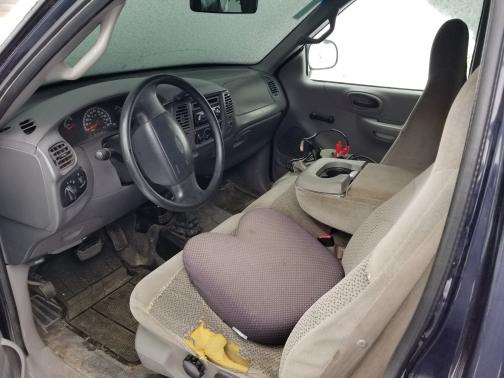Photo 5 of 10 of 2000 Ford F-150 Work Series SuperCab