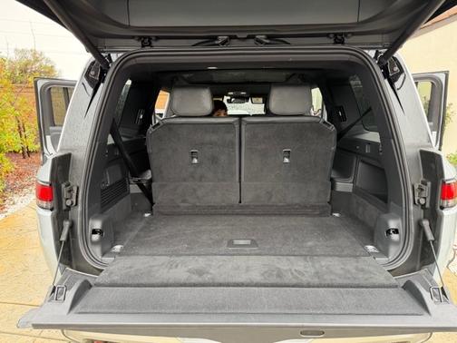 2026 Rivian R1S Dual-Motor Standard Pack