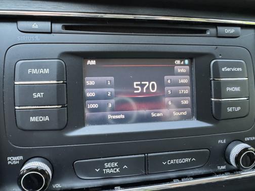 2016 Kia Sedona LX