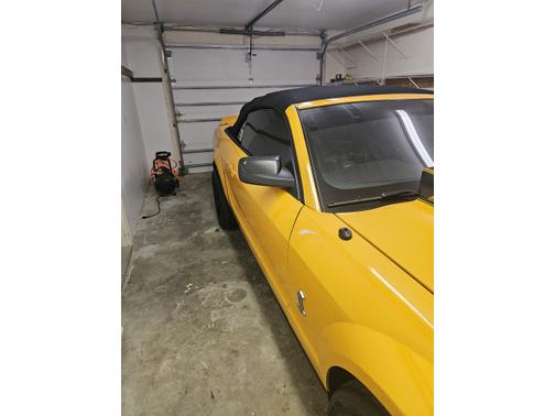 Orange 2007 Ford Shelby GT500 Base
