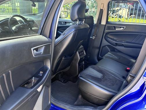 Blue 2015 Ford Edge Sport