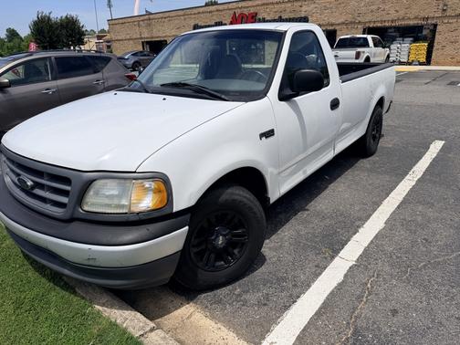 White 2000 Ford F-150 Work Series