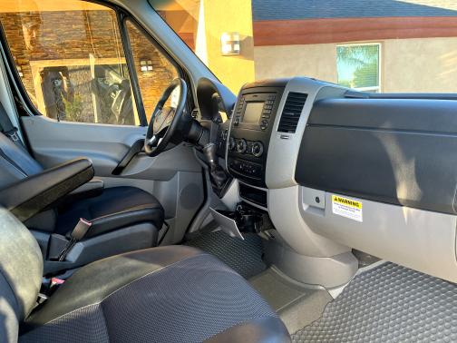 2017 Mercedes-Benz Sprinter 2500 High Roof