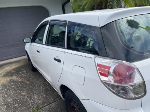 2006 Toyota Matrix Base