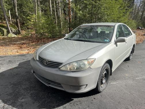 2005 Toyota Camry SE