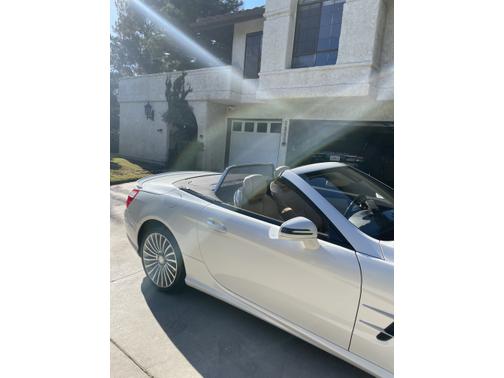 Photo 3 of 28 of 2014 Mercedes-Benz SL-Class SL 550