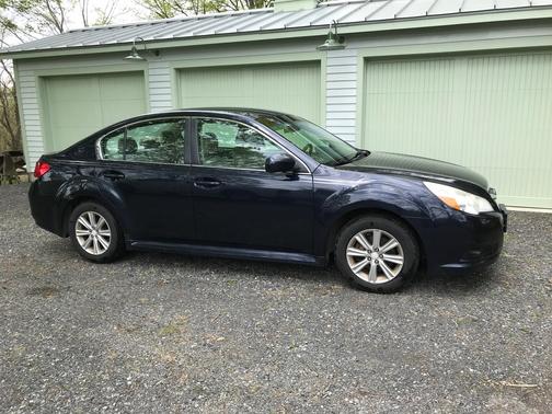 2012 Subaru Legacy 2.5i