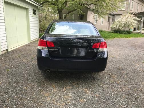 2012 Subaru Legacy 2.5i