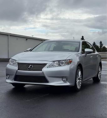 Silver 2015 Lexus ES 350 Base