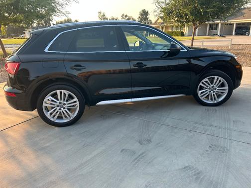 2018 Audi Q5 2.0T Prestige