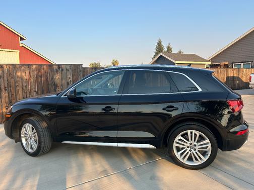 2018 Audi Q5 2.0T Prestige