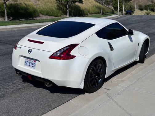White 2020 Nissan 370Z Base