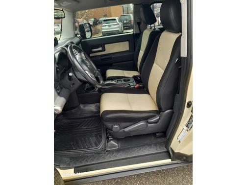 2010 Toyota FJ Cruiser Base