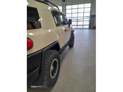 2010 Toyota FJ Cruiser Base