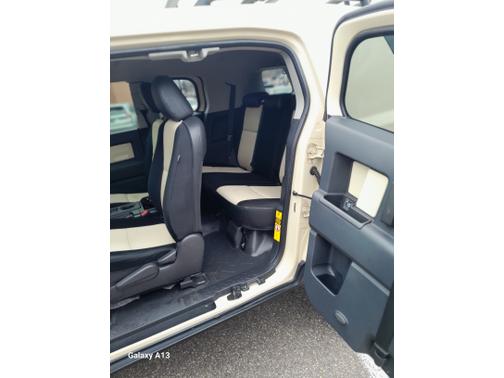 2010 Toyota FJ Cruiser Base
