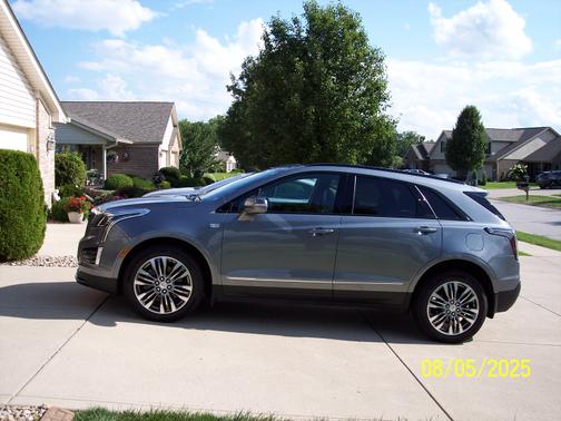 2020 Cadillac XT5 Sport