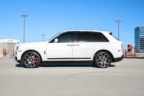 2020 Rolls-Royce Cullinan Base