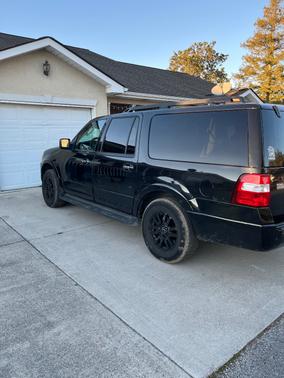 2011 Ford Expedition EL XLT