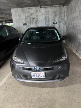 2020 Toyota Prius XLE