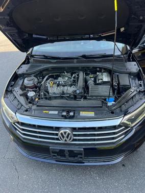 Black 2021 Volkswagen Jetta 1.4T SEL