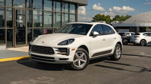 White 2021 Porsche Macan Macan