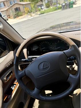 1998 Lexus LX 470 Base