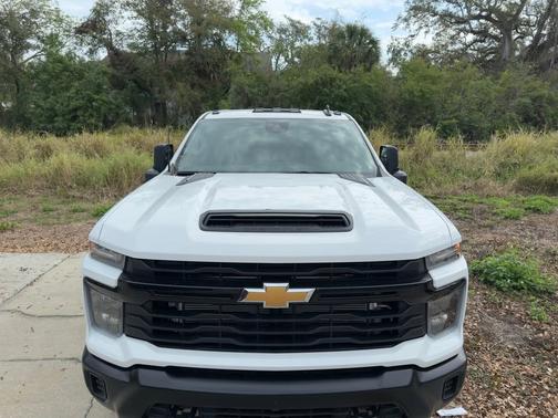 2025 Chevrolet Silverado 3500 WT