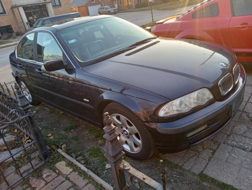 1999 BMW 323 i