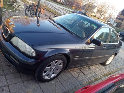 1999 BMW 323 i