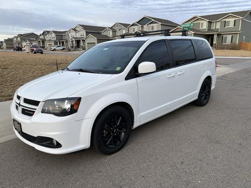 White 2019 Dodge Grand Caravan GT