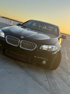 Black 2014 BMW 550 i