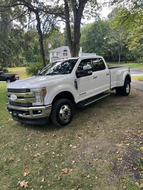 2017 Ford F-350 Lariat