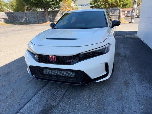 White 2025 Honda Civic Type R Base