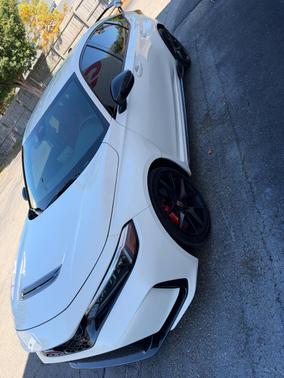 White 2025 Honda Civic Type R Base