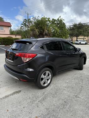 2016 Honda HR-V EX-L w/Navigation