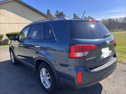 2014 Kia Sorento LX
