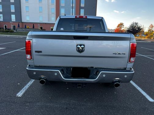 2015 RAM 1500 Laramie