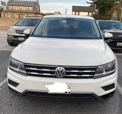 White 2021 Volkswagen Tiguan 2.0T SE