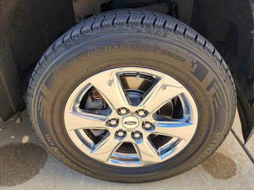 Blue 2018 Ford F-150 XLT