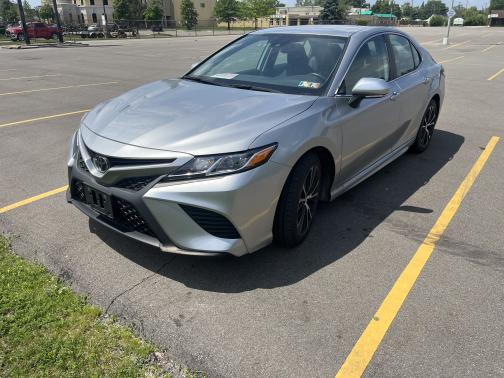 2019 Toyota Camry SE