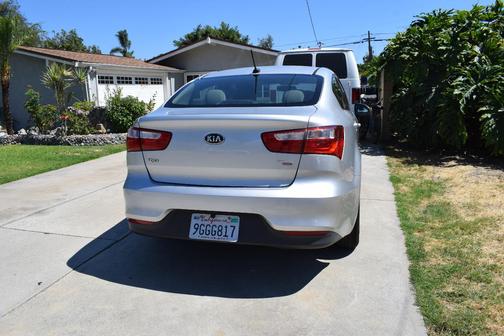 Silver 2016 Kia Rio LX