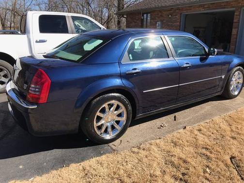 2006 Chrysler 300C Base