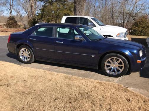 2006 Chrysler 300C Base