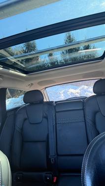 2018 Volvo V90 Cross Country T6