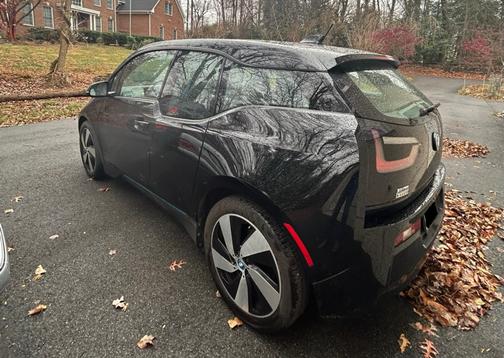 2016 BMW i3 Base w/Range Extender