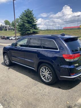 2017 Jeep Grand Cherokee Summit