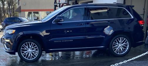 2017 Jeep Grand Cherokee Summit