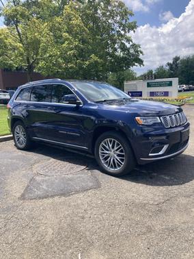 2017 Jeep Grand Cherokee Summit