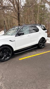 2023 Land Rover Discovery P360 HSE R-Dynamic